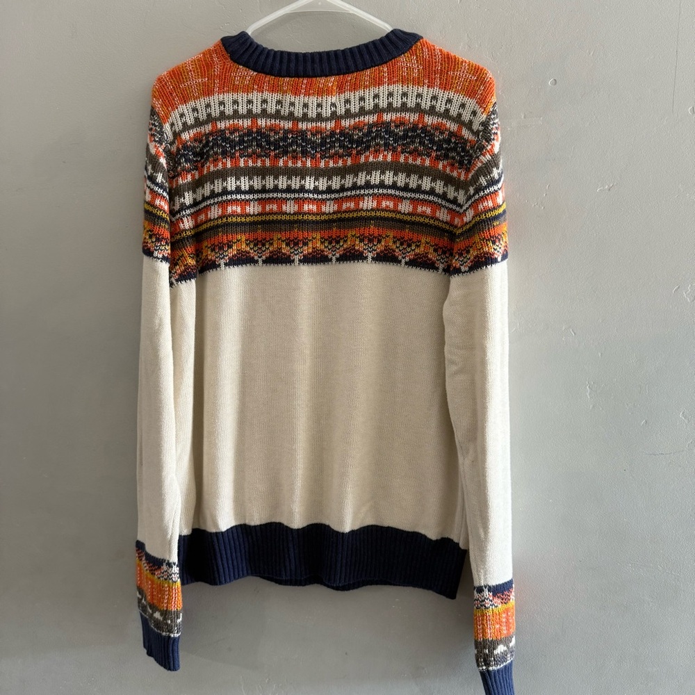 Colorful Patterned Women's Sweater - Picture 6 of 6